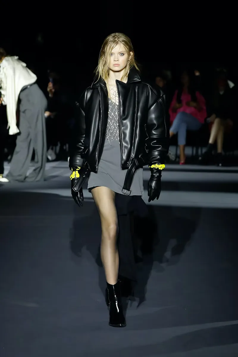 Philosophy di Lorenzo Serafini runway look