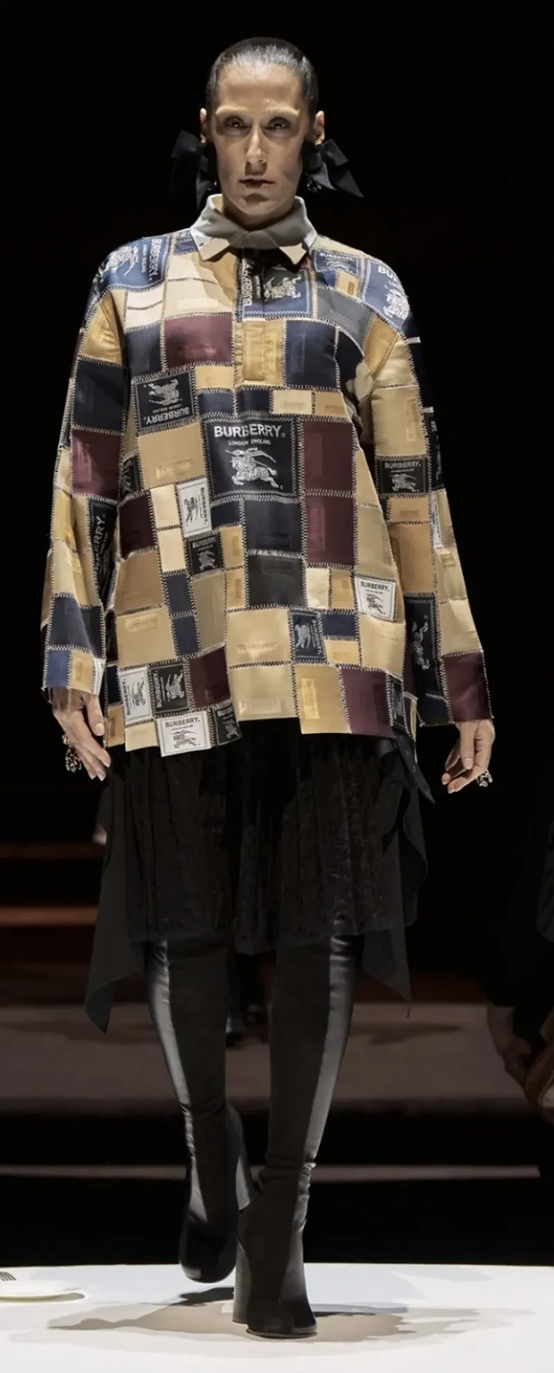 Burberry runway look
