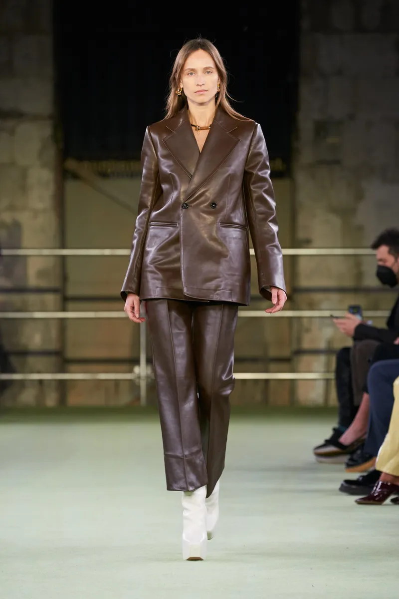 Bottega Veneta runway look